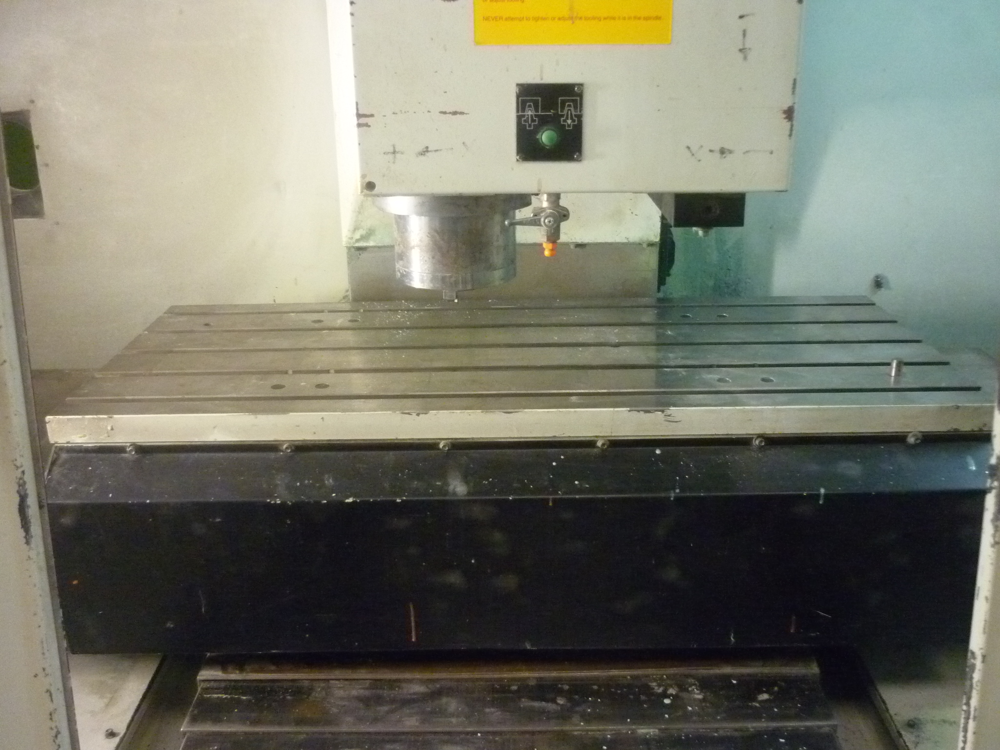 HURCO BMC 4040  1998